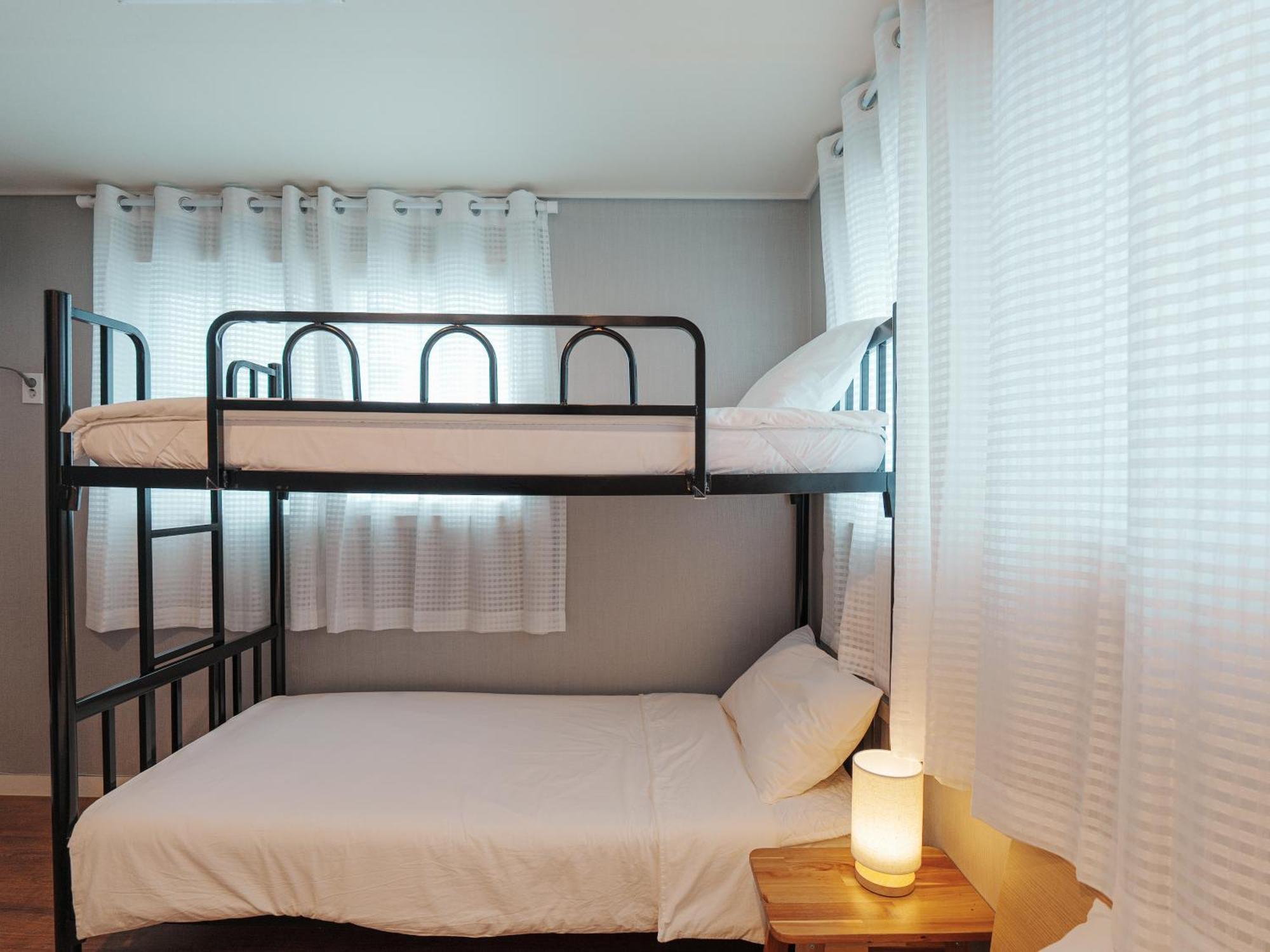 Rain Boots Guest House Incheon Buitenkant foto