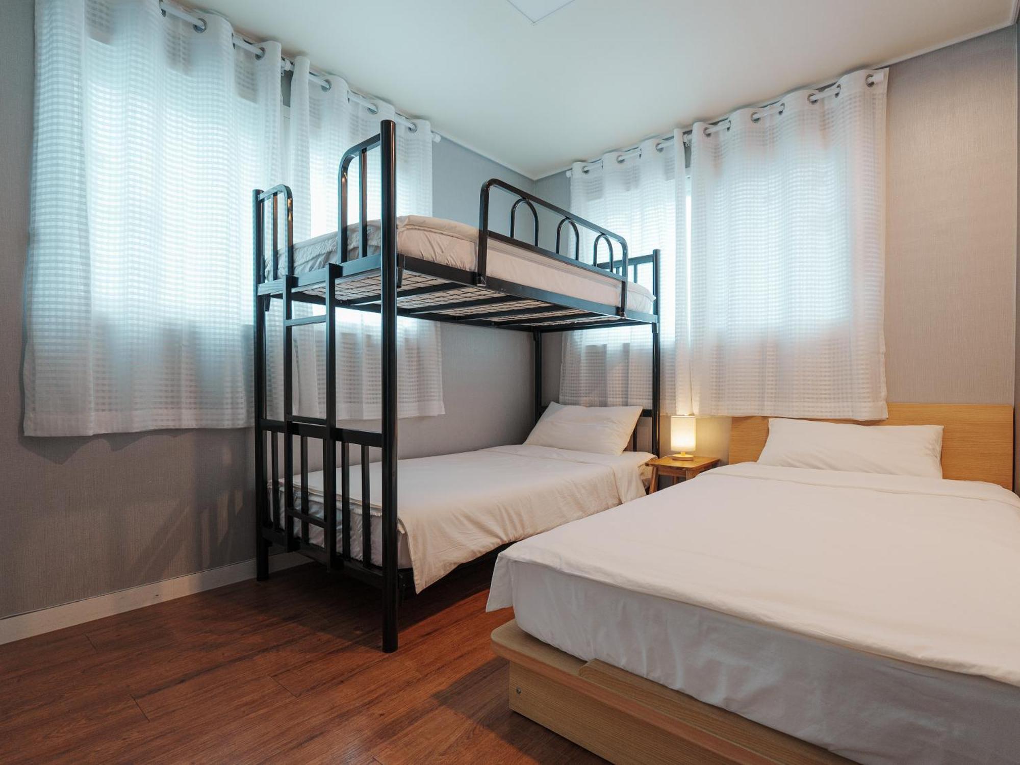 Rain Boots Guest House Incheon Buitenkant foto